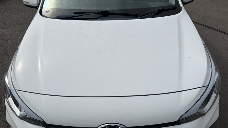 Hyundai i20 1.2 MPi S Connect 5dr Petrol Hatchback